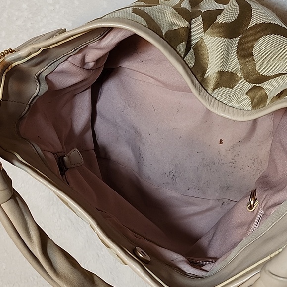 Coach  Y2K Beige Canvas and Leather Op Art Parker Hobo
